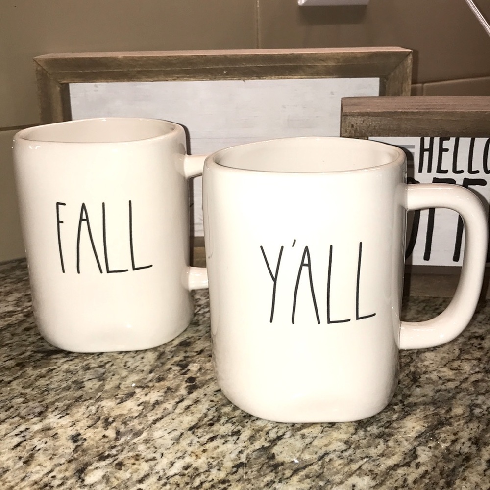 Rae Dunn mugs (set of 2)